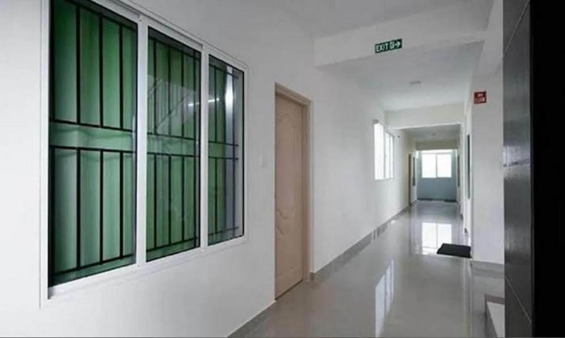 Ruby Hotel Apartments Kochi Esterno foto