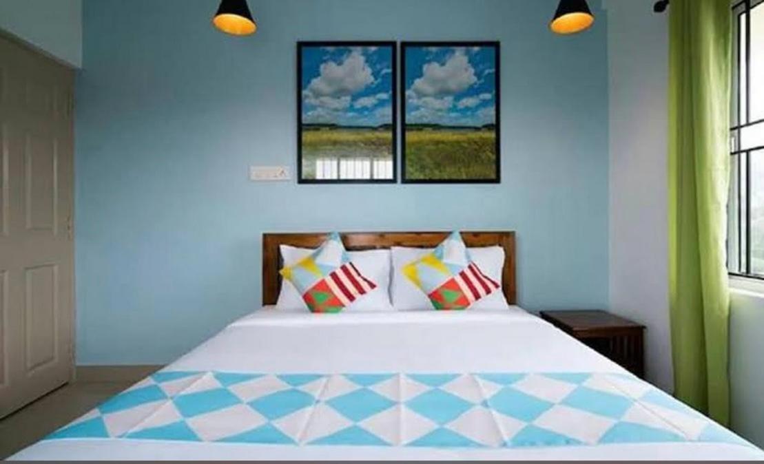 Ruby Hotel Apartments Kochi Esterno foto